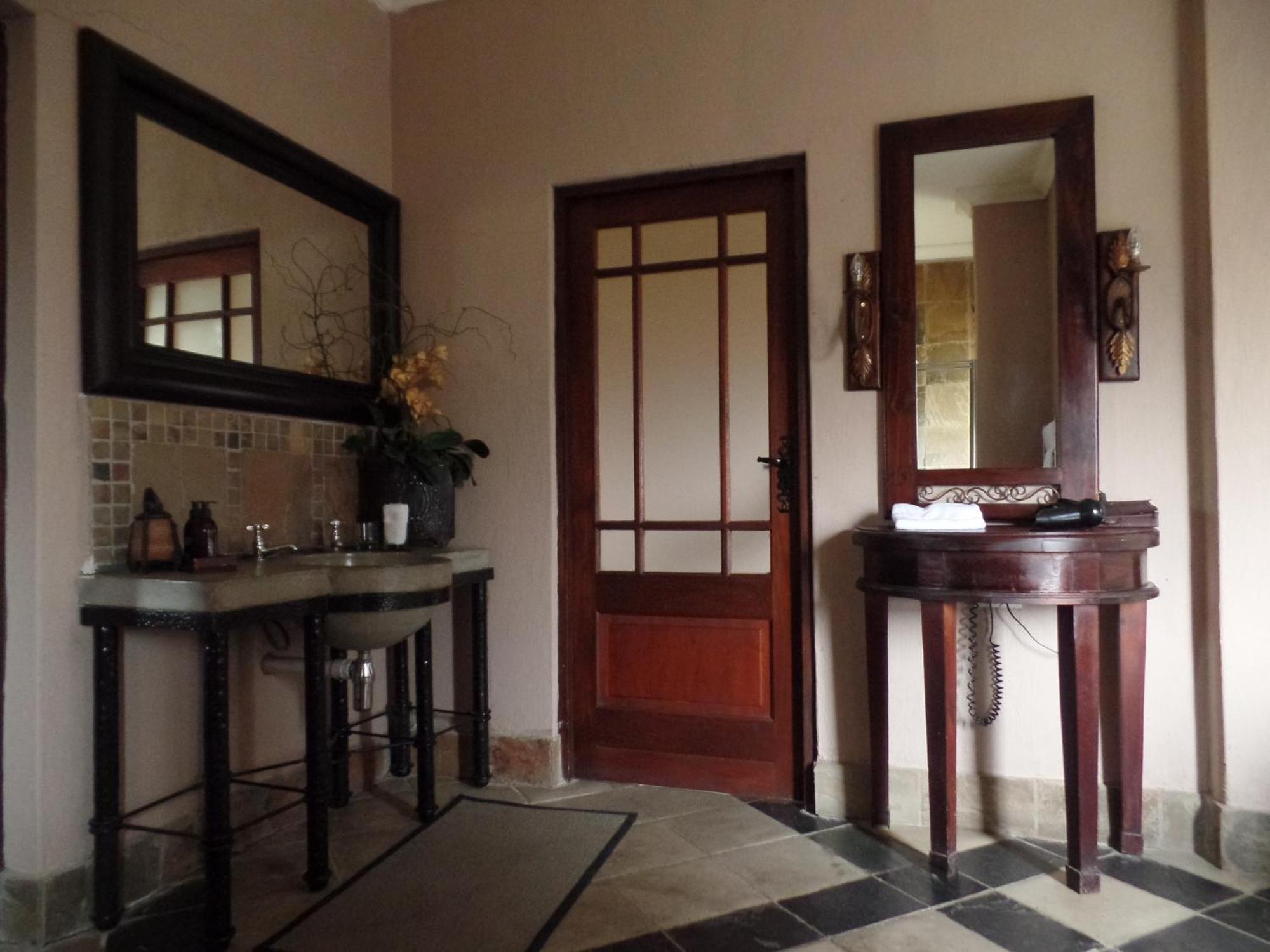Dawsons Game Lodge Badplaas Bagian luar foto